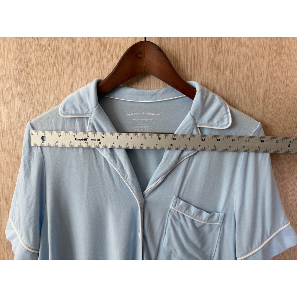 Cupcakes and Cashmere Simply Cool Sleepwear Blue Pajama Top Medium Short Sleeve - Picture 2 of 4